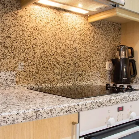 아파트 Comfortable Flat W Pool And Garden In Aydin