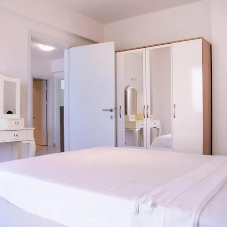 Comfortable Flat W Pool And Garden In Aydin * Soke